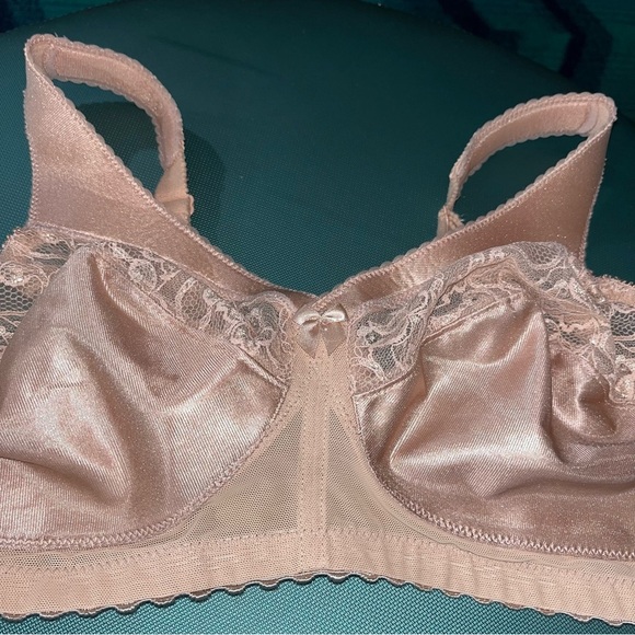 Glamorise 36dd beige full coverage retro bra 36e - Picture 3 of 6